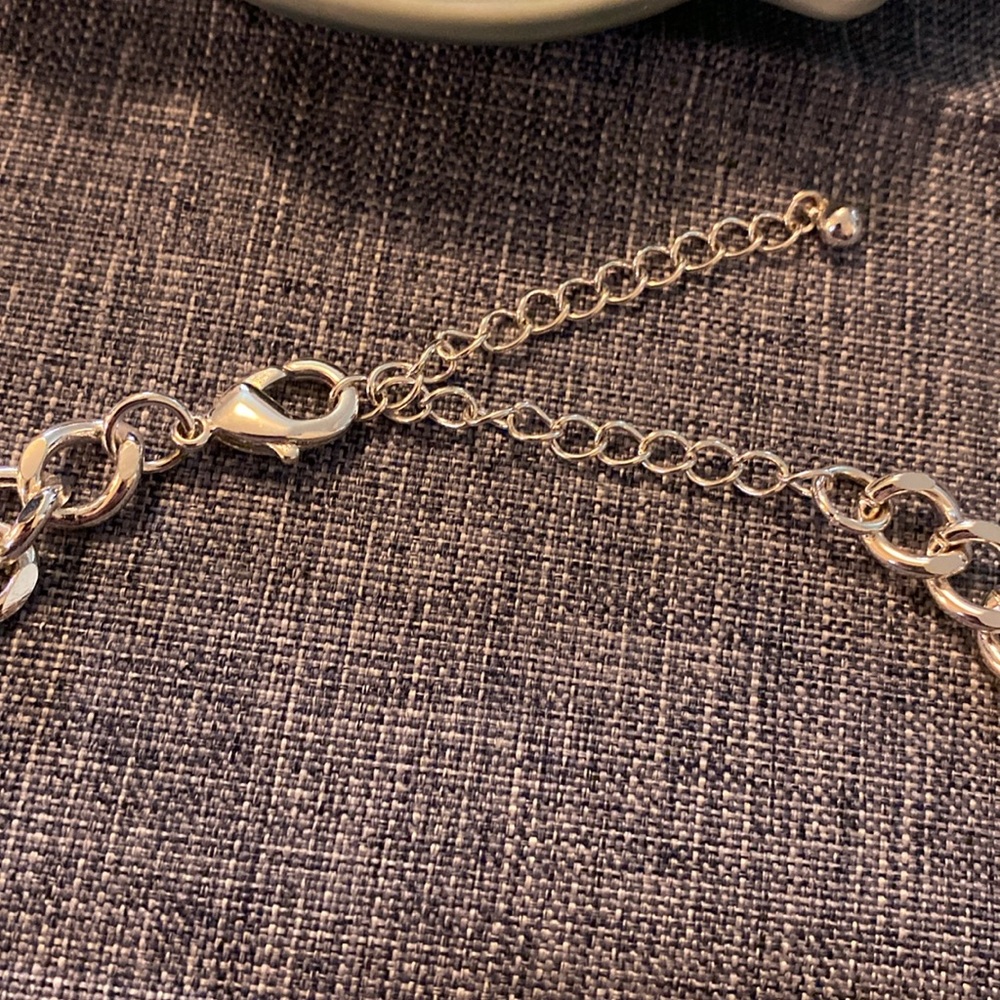 Fun Silver Colored Geometric Triangle Shapes Neck… - image 6